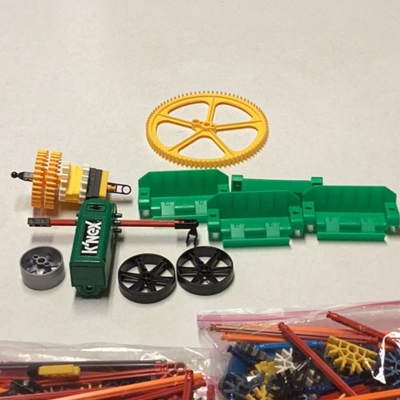 K’NEX Ferris Wheel Building Set - Spare parts - Picture 3 of 4